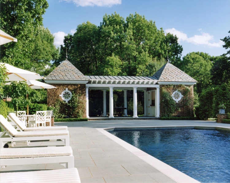 pool and pool house Charles Hilton Architects