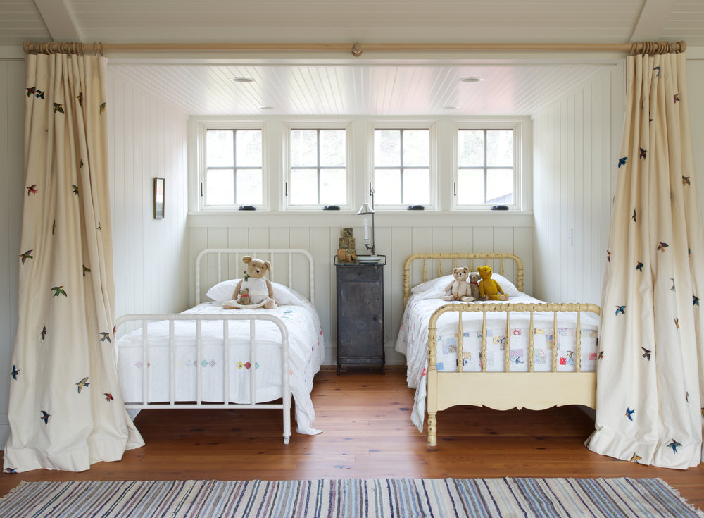 We are constantly in awe of huge talents like photographer Jane Beiles who captures the true spirit of a home, bringing the world to life in a way that is positively mesmerizing,