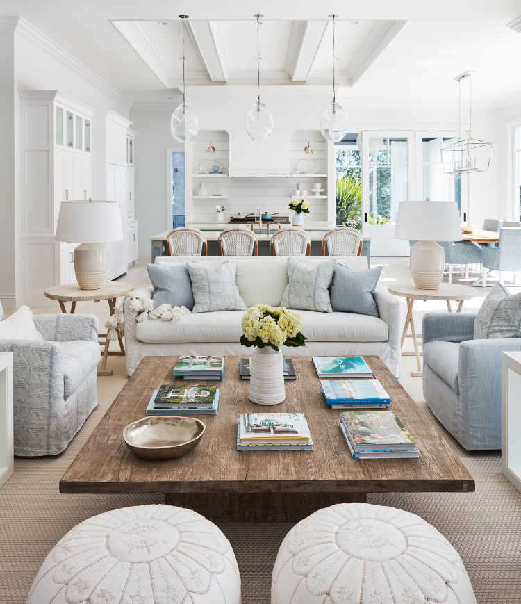 Kara Hebert Interiors living room in blue and white
