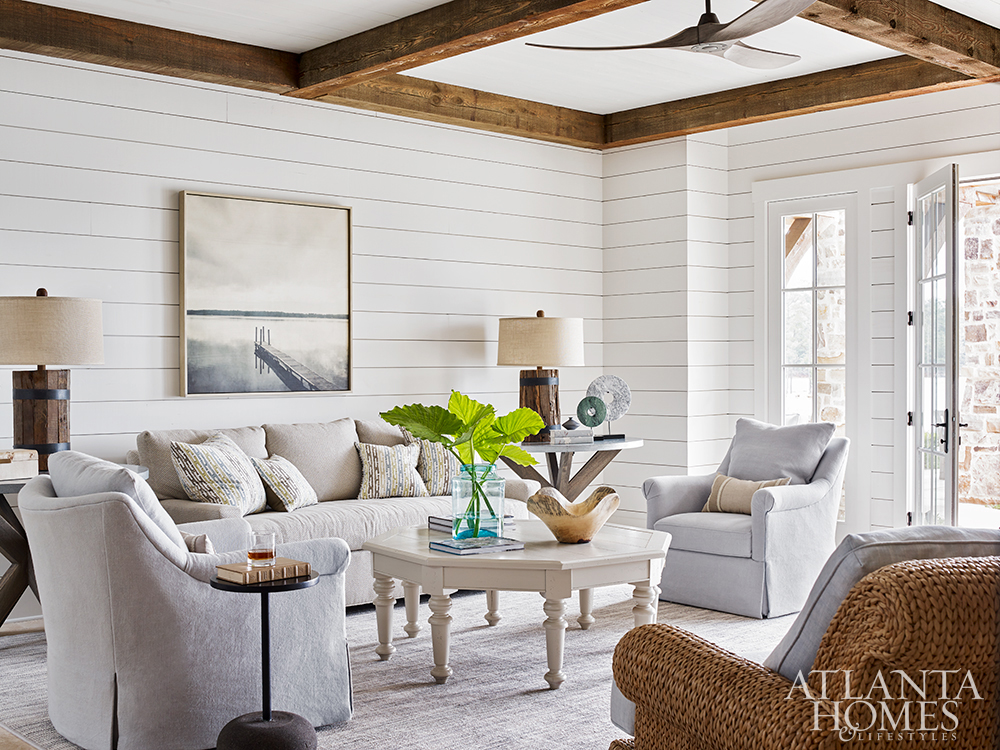 House Tour:  Alabama’s Lake Martin Oasis