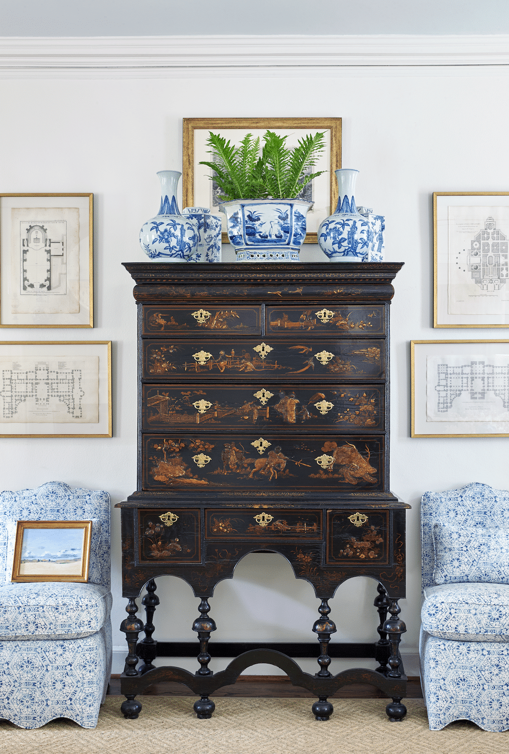 10 Favorite Rooms With a Well-Placed Antique & More