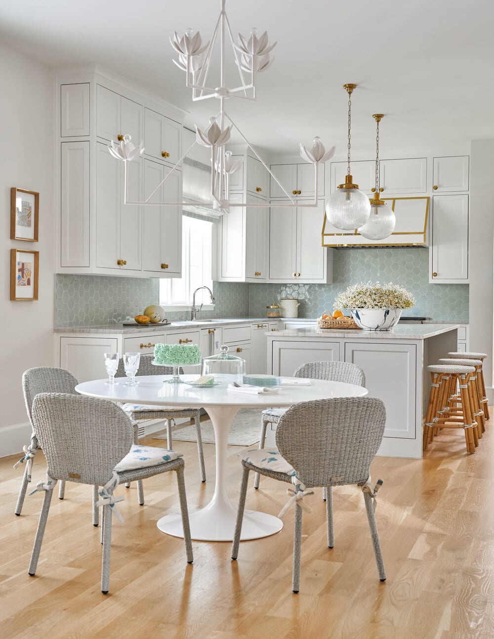 Mary Beth Wagner Interior Design - Nathan Schroder Photography - kitchen - kitchen design - kitchen remodel - kitchen design - kitchen inspo - kitchen inspiration - breakfast nook - breakfast room - brass hardware