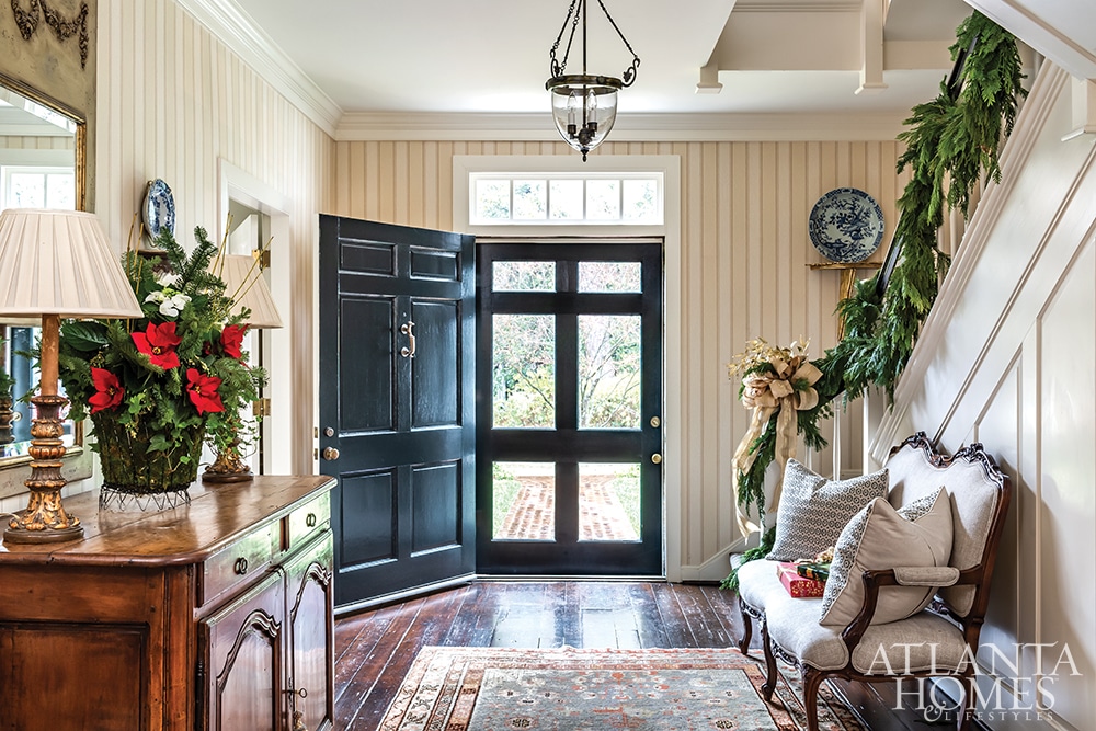 Beth Erin Designed Buckhead home entry -Beth Erin Designed Buckhead home curb appeal white brickAtlanta Homes & Lifestyles Beth Ervin Interior Design Norman Askins Architect Jeff Herr Photography Jonathan Bussell Landscape Design The halls are decked and the garland is hung in this gorgeous Beth Ervin stunning home perfect for entertaining. Take a peek!