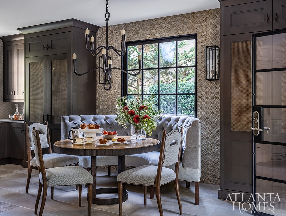 kitchen banquette