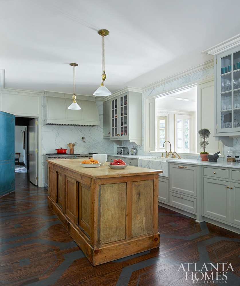 Tammy Connor Design Georgian Revival kitchen
