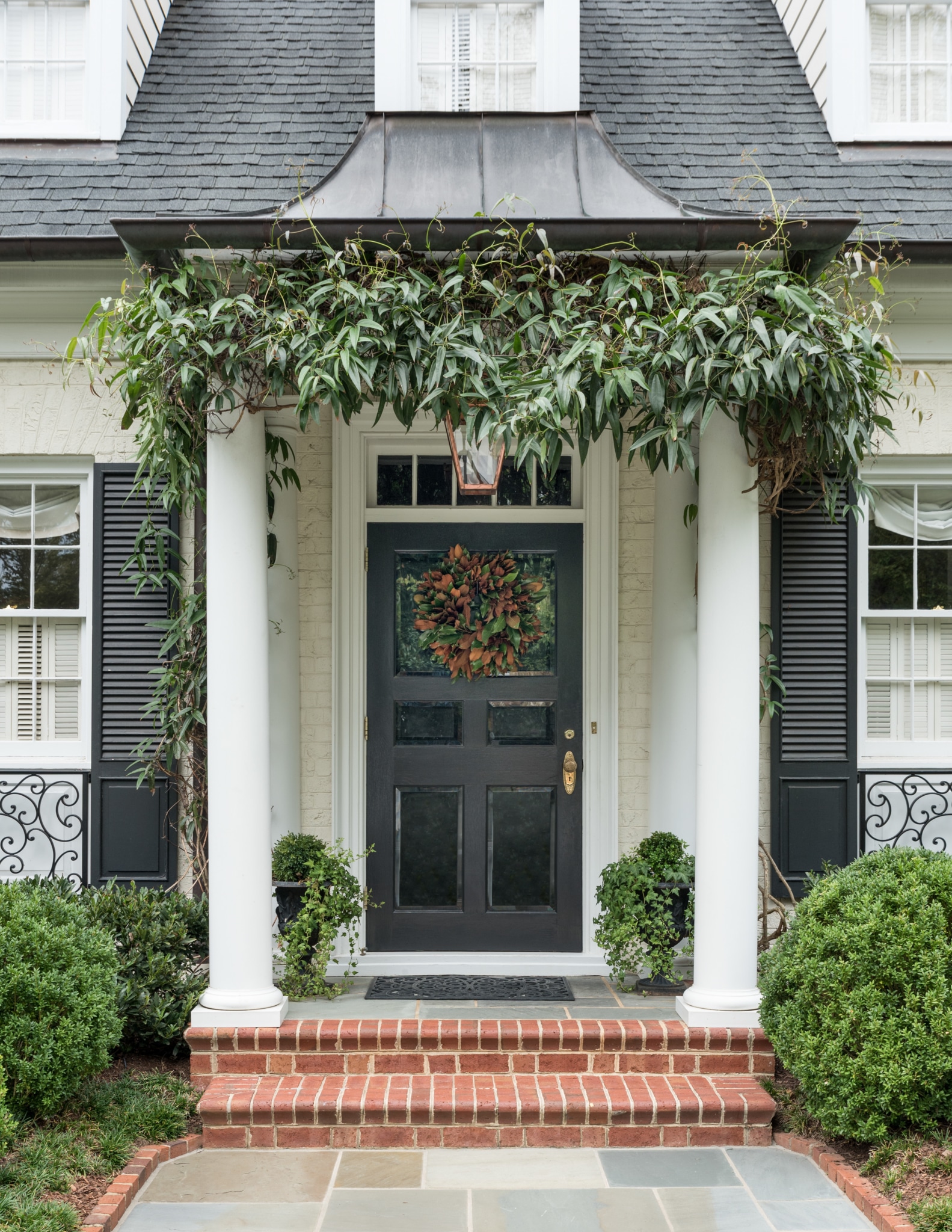 House Tour:  Raleigh, NC Beauty by Anne Wagoner Interiors