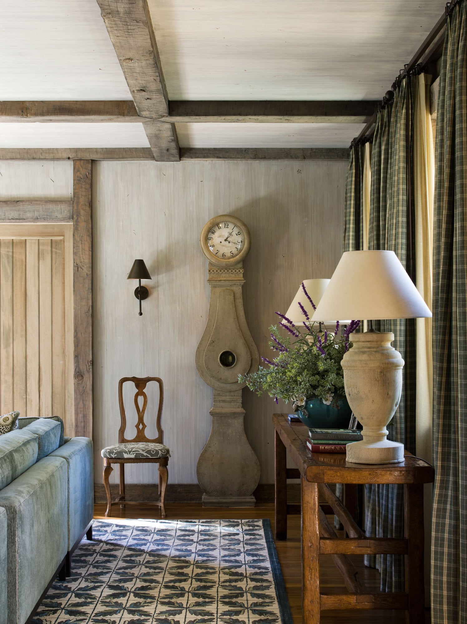 Marshall Watson designed living room in Napa Valley