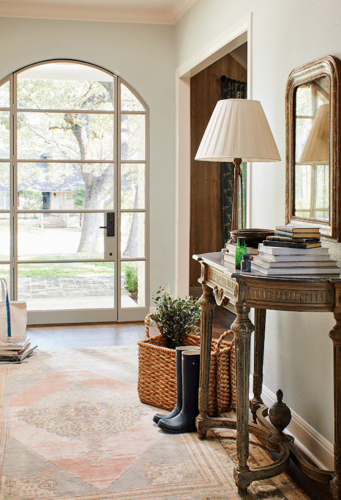 The Beautiful Designs of Meredith Ellis & More