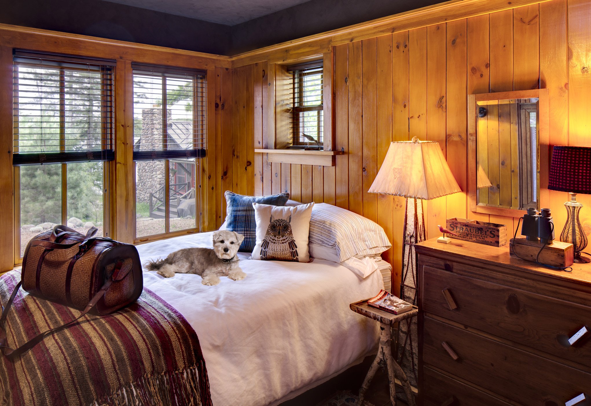 Wade Weissmann Design cabin bedroom| Photography: David Bader 