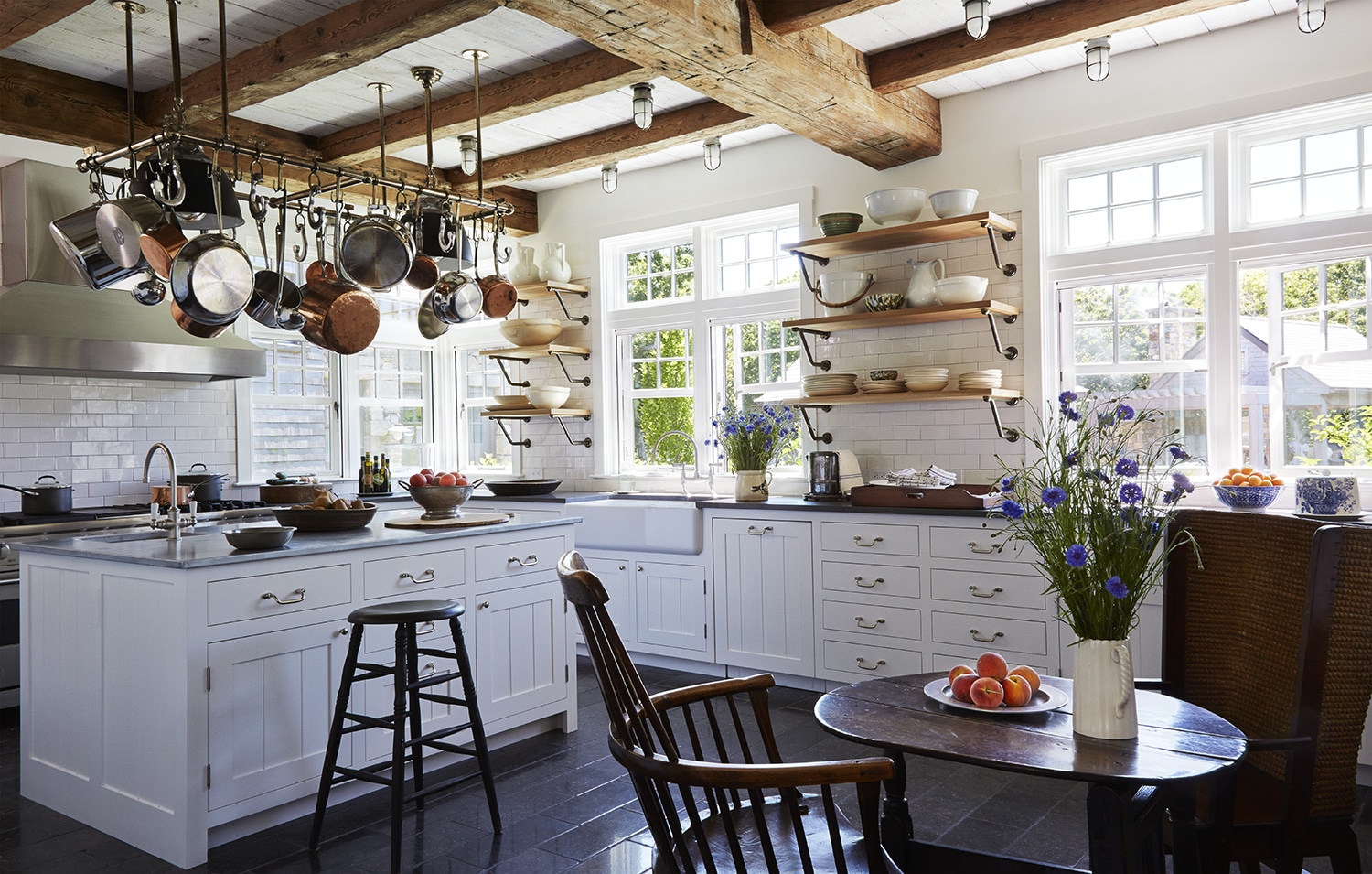 Mark Cunningham Design Martha's Vineyard home kitchen