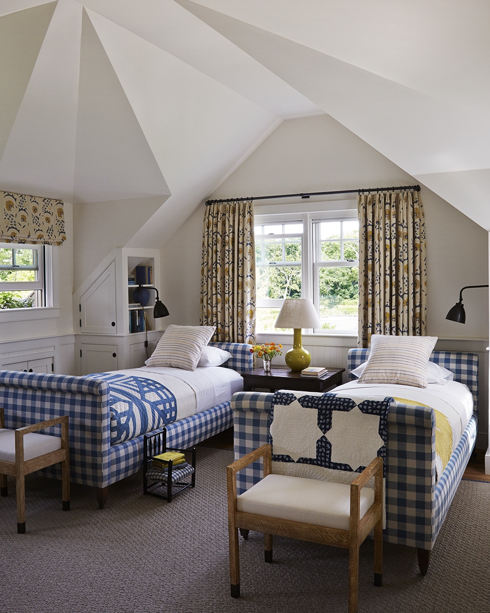 Mark Cunningham Design Martha's Vineyard home bedroom