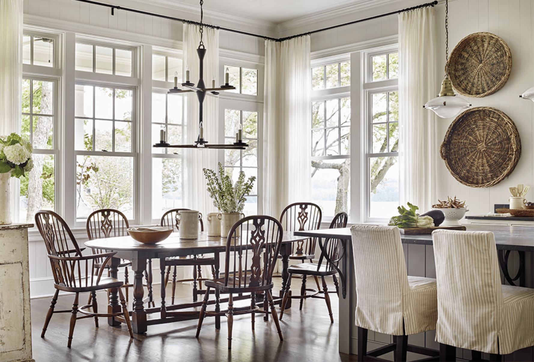 Barbara Westbrook Interior Design | Emily Followill Photography - house tour - Tennessee farmhouse - farmhouse - kitchen - kitchen design - kitchen decor - kitchen remodel - dining room - dining nook - breakfast room -kitchen inspiration - kitchen goals 