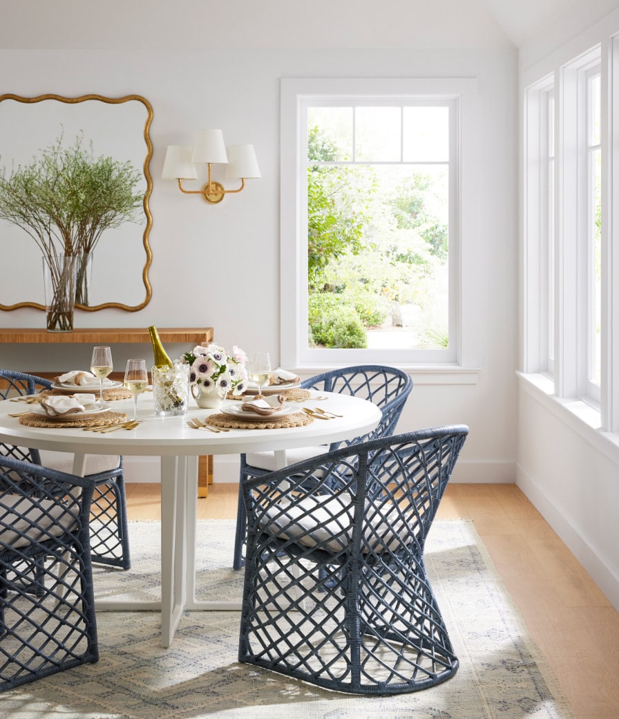Tour a Beautiful Home in Austin and Link Love