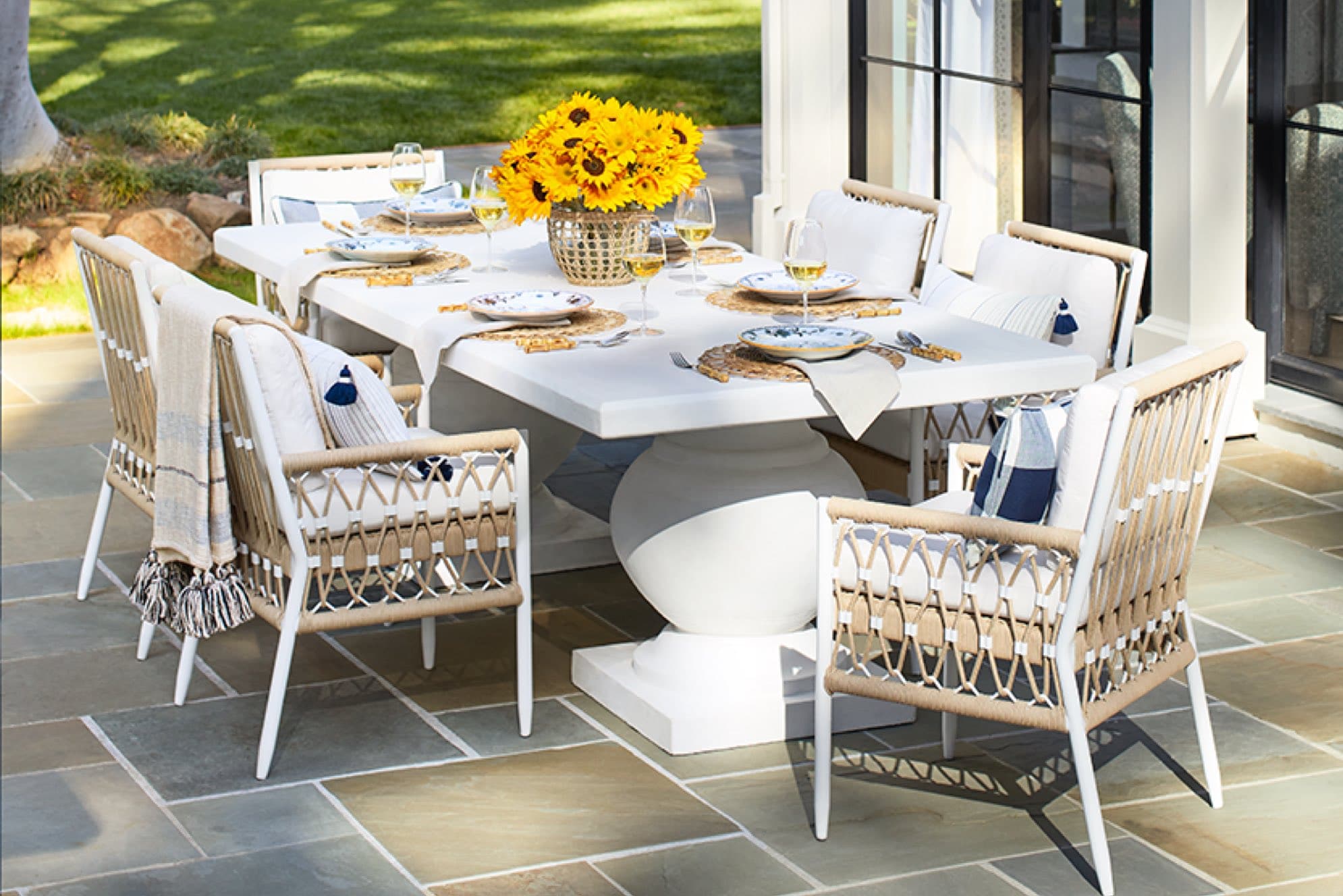 outdoor living - Serena & Lily - rectangular table - porch - living room - outdoor living room