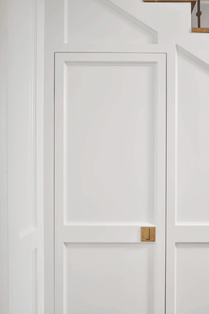 Dunbar Road Design - Nathan Schroder Photography - entry - foyer = under stair bathroom - 