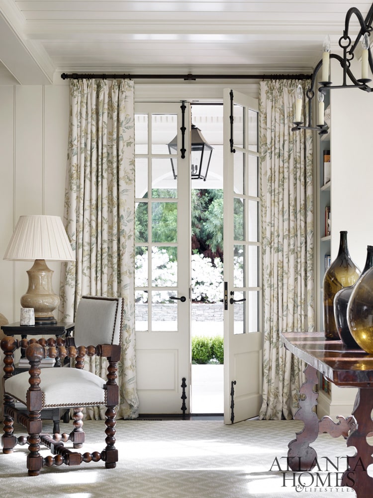 Architect William Litchfield | Designer Jackye Lanham | Atlanta Homes & Lifestyles living room, living room design, living room remodel