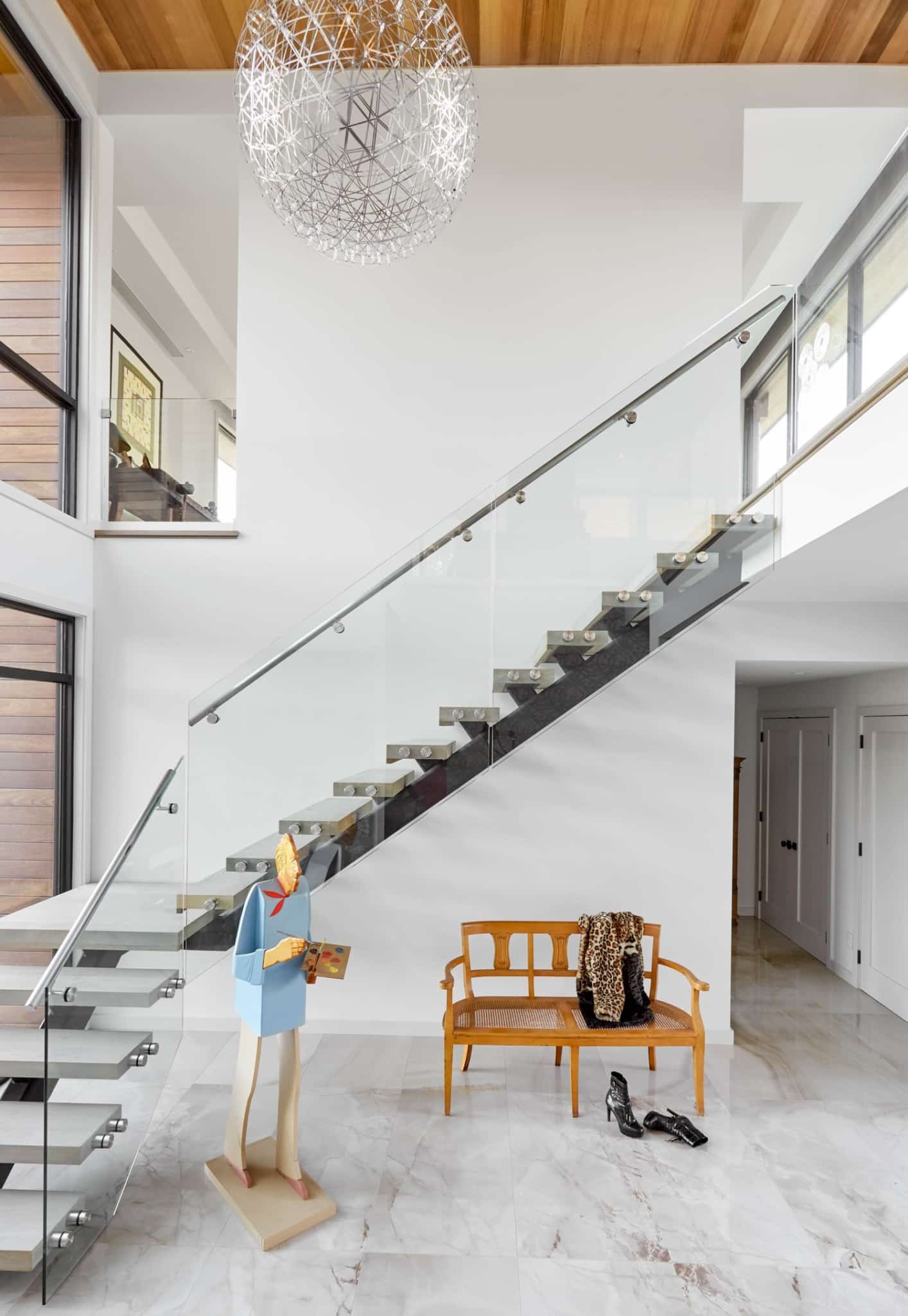 House Tour:   Sag Harbor Retreat
