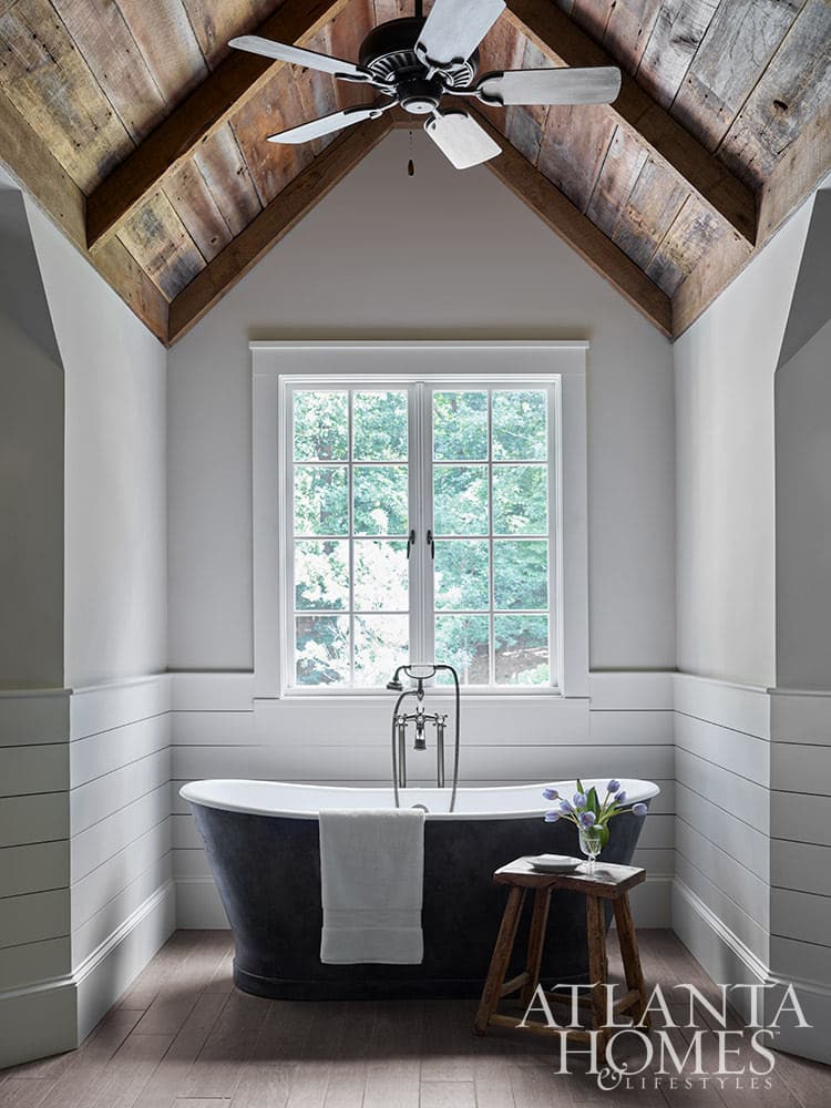 The dream team of Architect Historical Concepts,  Interior Designer Daniel DeSantis , and Carson McElheney Landscape Architecture & Design outdid themselves on this one!  Source: Atlanta Homes & LIfestyles | Photography: Emily Followill