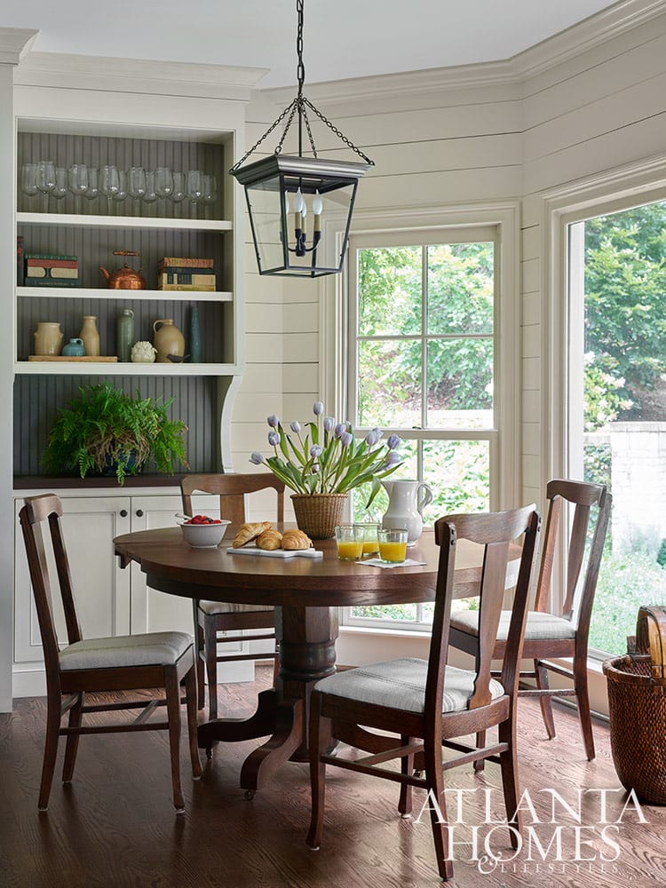 The dream team of Architect Historical Concepts,  Interior Designer Daniel DeSantis , and Carson McElheney Landscape Architecture & Design outdid themselves on this one!  Source: Atlanta Homes & LIfestyles | Photography: Emily Followill