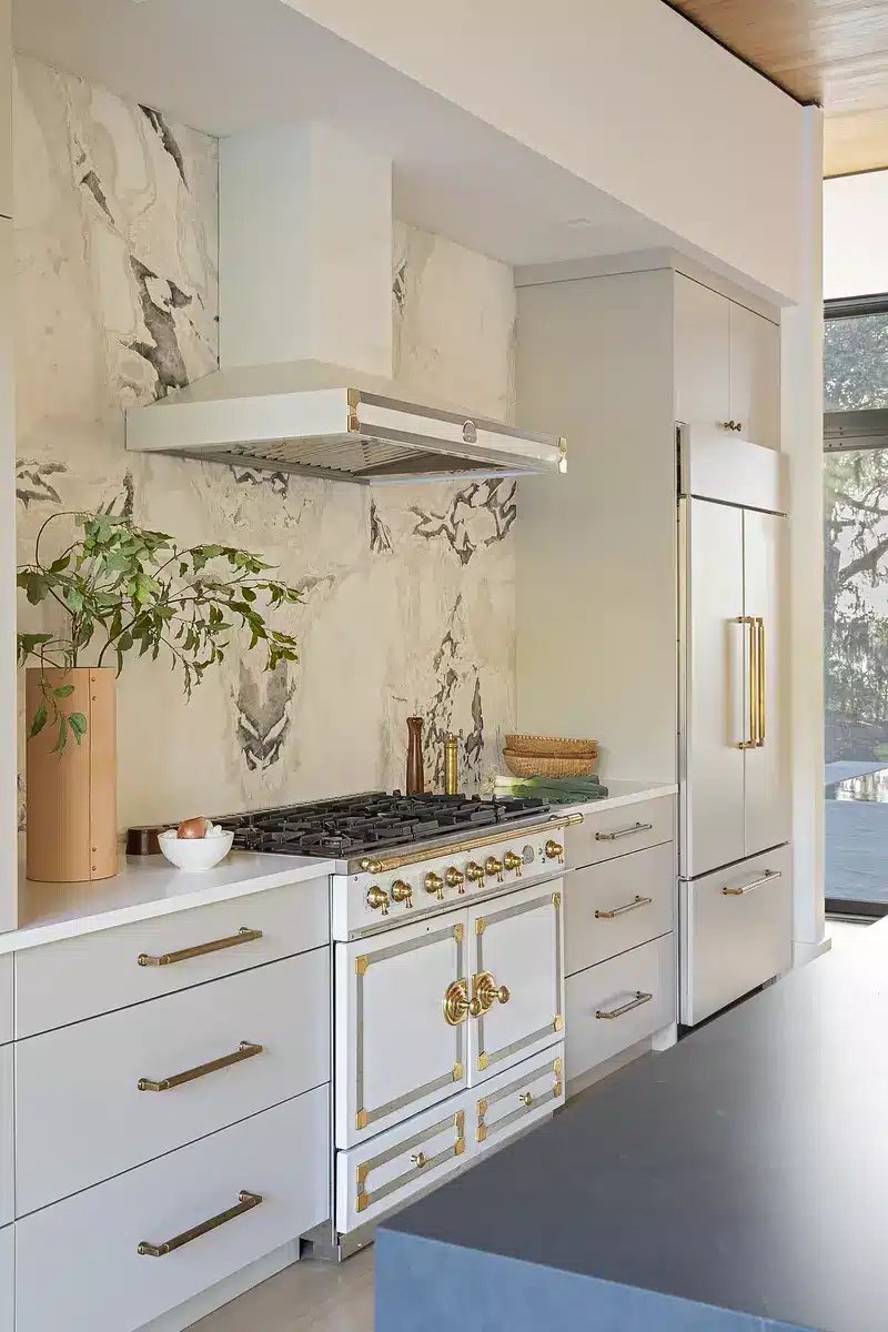 Allison Elebash Interior Design, Julia Lynn Photography - Livable elegance on the Stono River, kitchen, kitchen design, kitchen remodel, pair of pendants, blue stools