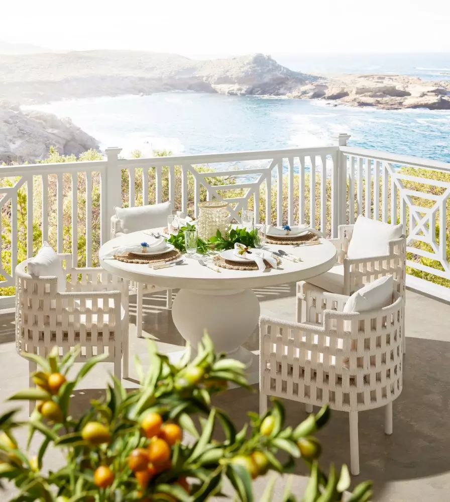 Stylish Summer Dining - serena & lily