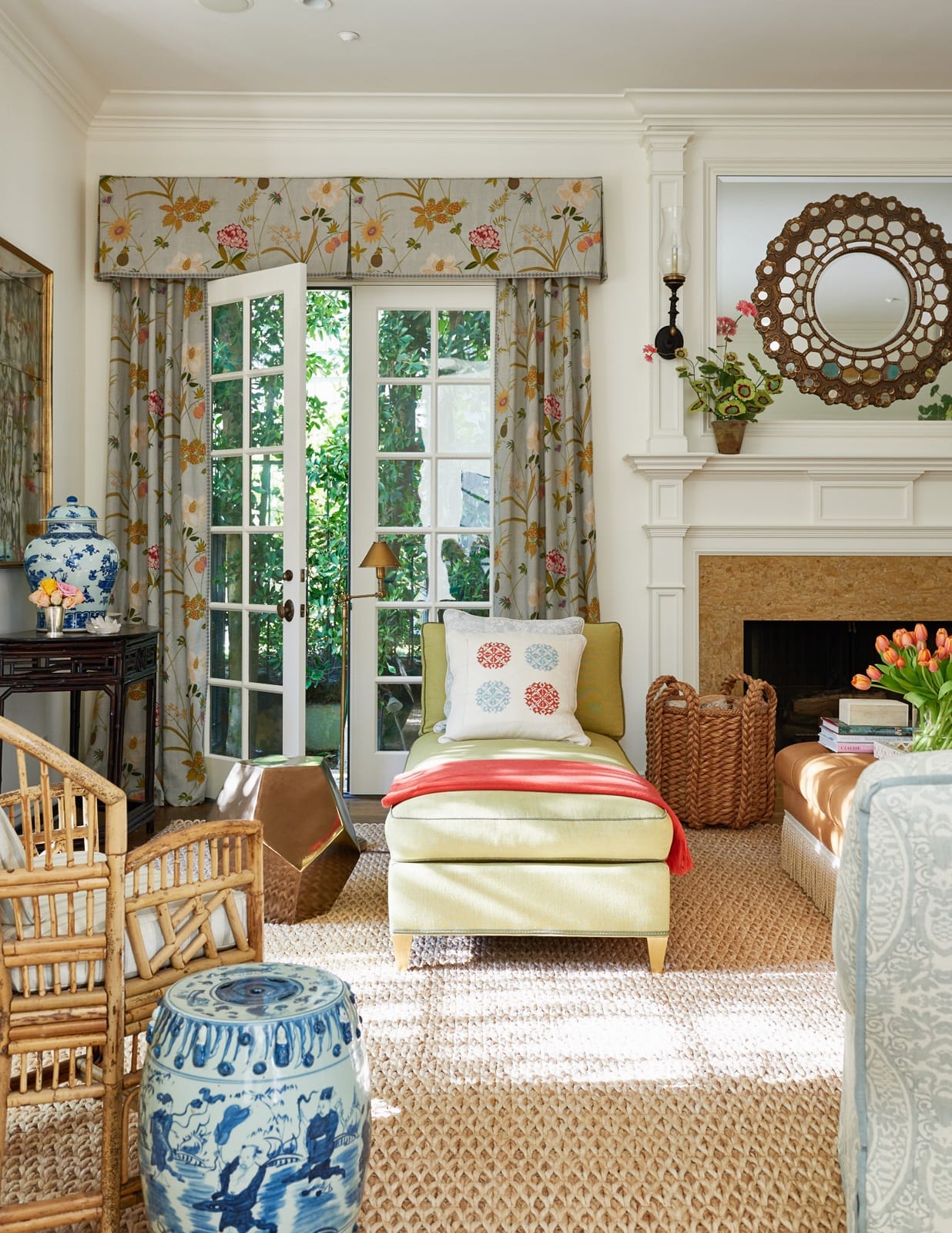 The Beautiful Designs of Melanie Turner & More