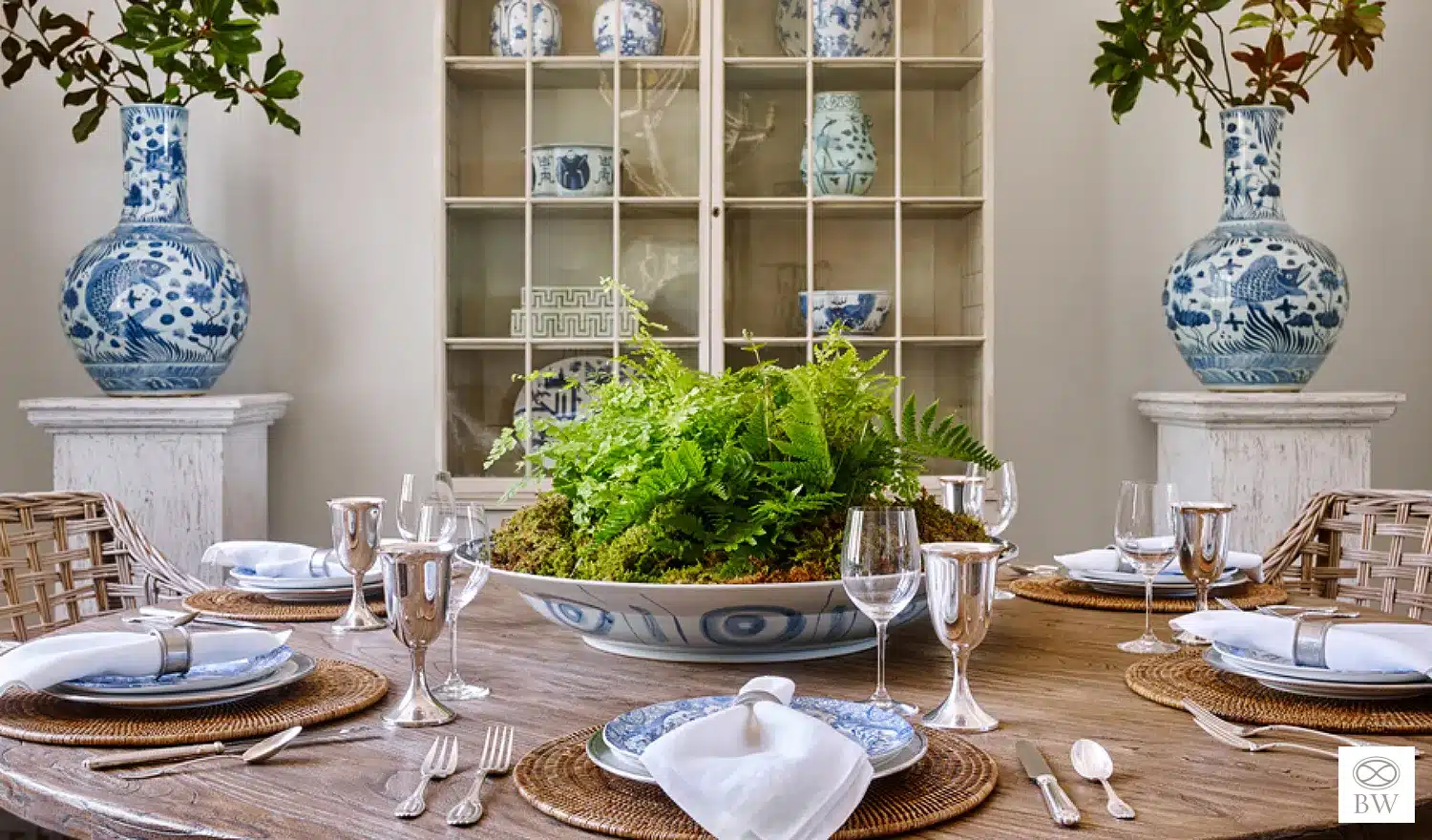 Beth Webb, a celebrated interior designer renowned for her timeless and sophisticated creations, has left an indelible mark on the world of interior design.  Webbs dining room designs are nothing short of exquisite, characterized by a harmonious blend of elements that exude elegance and tranquility. - Emily Followill Photography