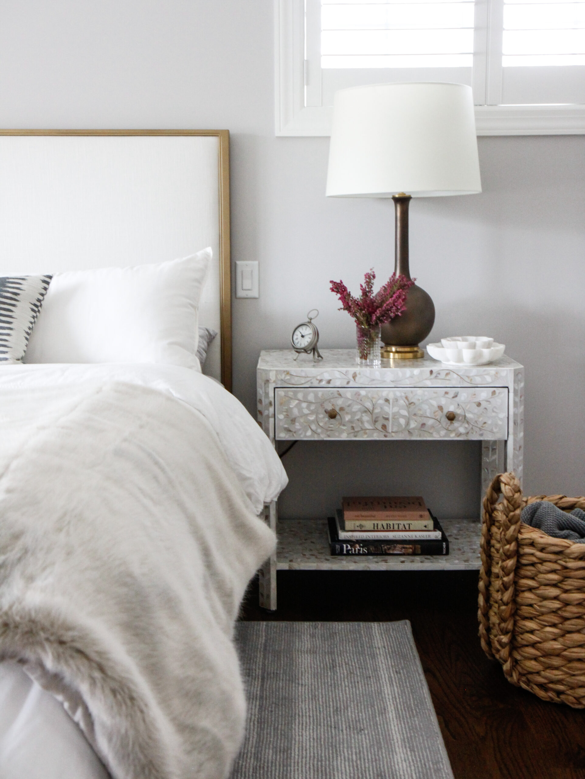 Park and Oak Interior Design creates bedrooms that feel warm, serene and personal without sacrificing luxury. 4 poster bed