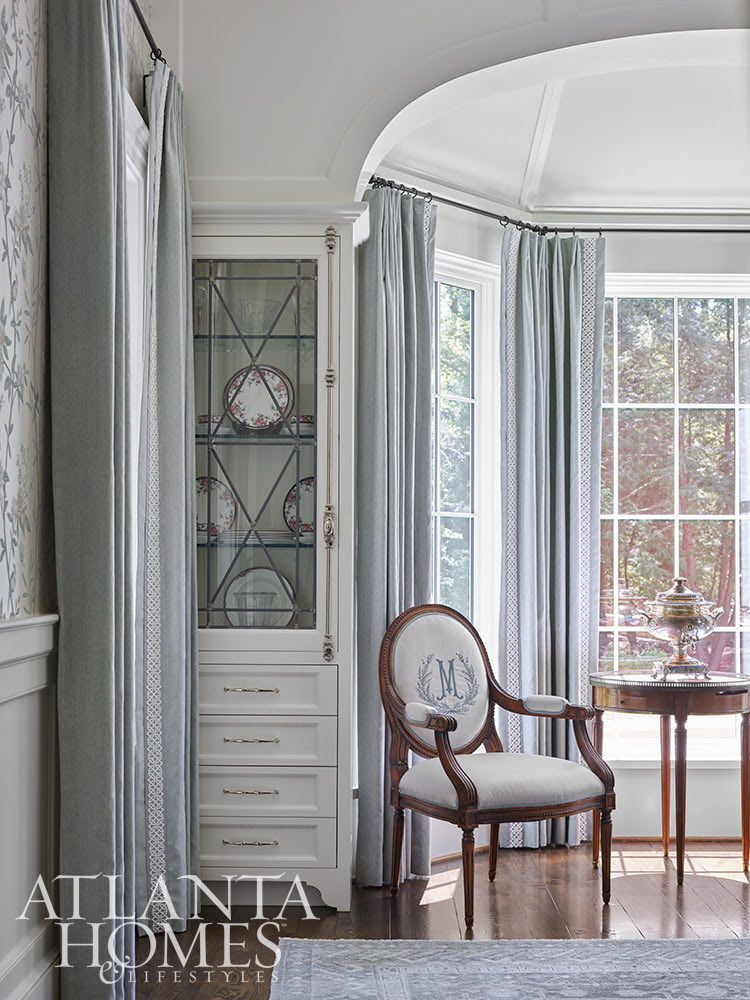 Upon stepping through the grand entrance, of this beautiful Buckhead home, one is immediately enveloped in an atmosphere of refined luxury. Atlanta Homes & Lifestyles Architect:  Tim Adams  Interior Design:  Michelle Doughtie, Schilling and Co Landscape Architect:  Alec Michaelides, Land Plus Builder: The Macallan Group, Photography:  Emily Followill