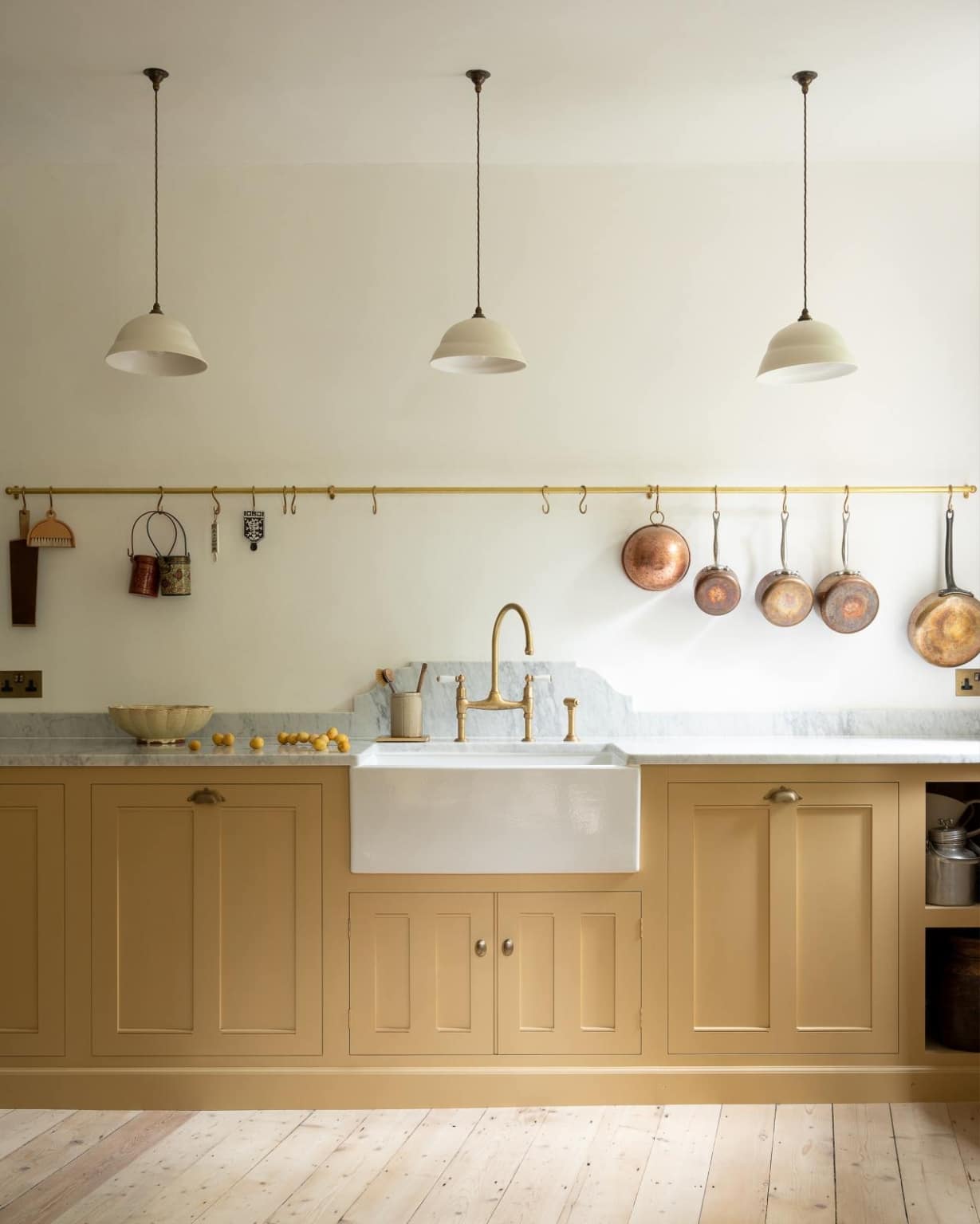 5 Essential Items to Infuse Your Kitchen with Character