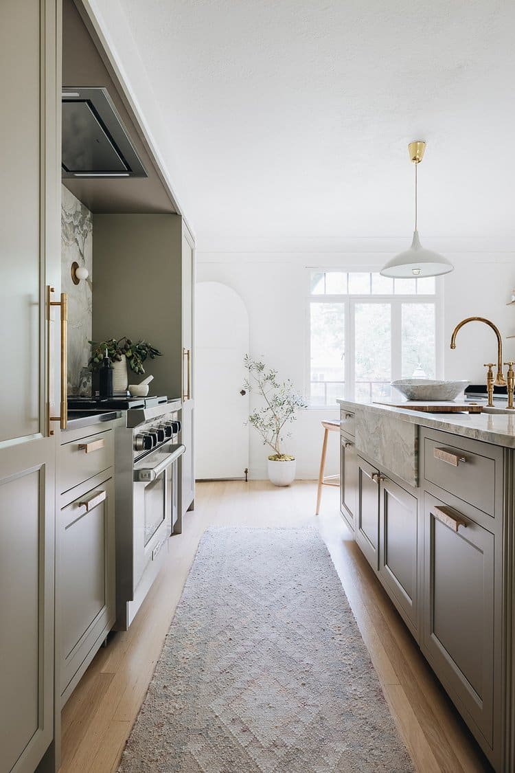 The talented designer Jean Stoffer embarked on an extraordinary journey transforming her son John and his wife Maura's historic home, ensuring it could seamlessly cater to the changing needs of a modern family. - Stoffer Photography Interiors