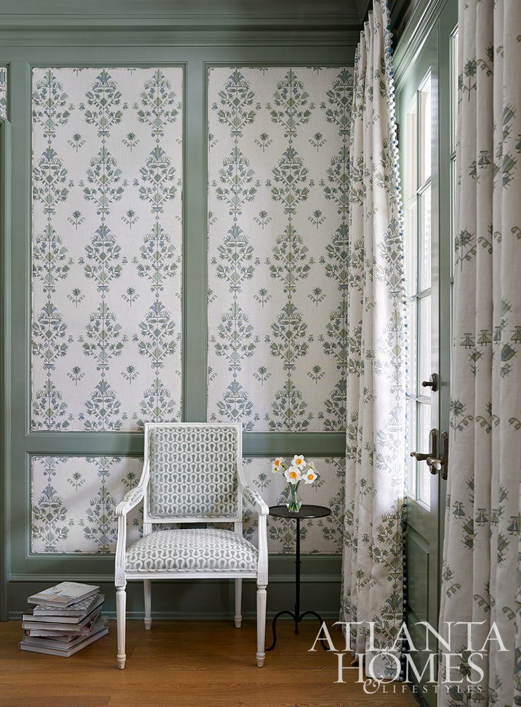 Source: Atlanta Homes & Lifestyles | Designer: Lauren Deloach | Builder: Ladisic Fine Homes | Architect: Stan Dixon | Photography: Emily Followill | blue and white living room