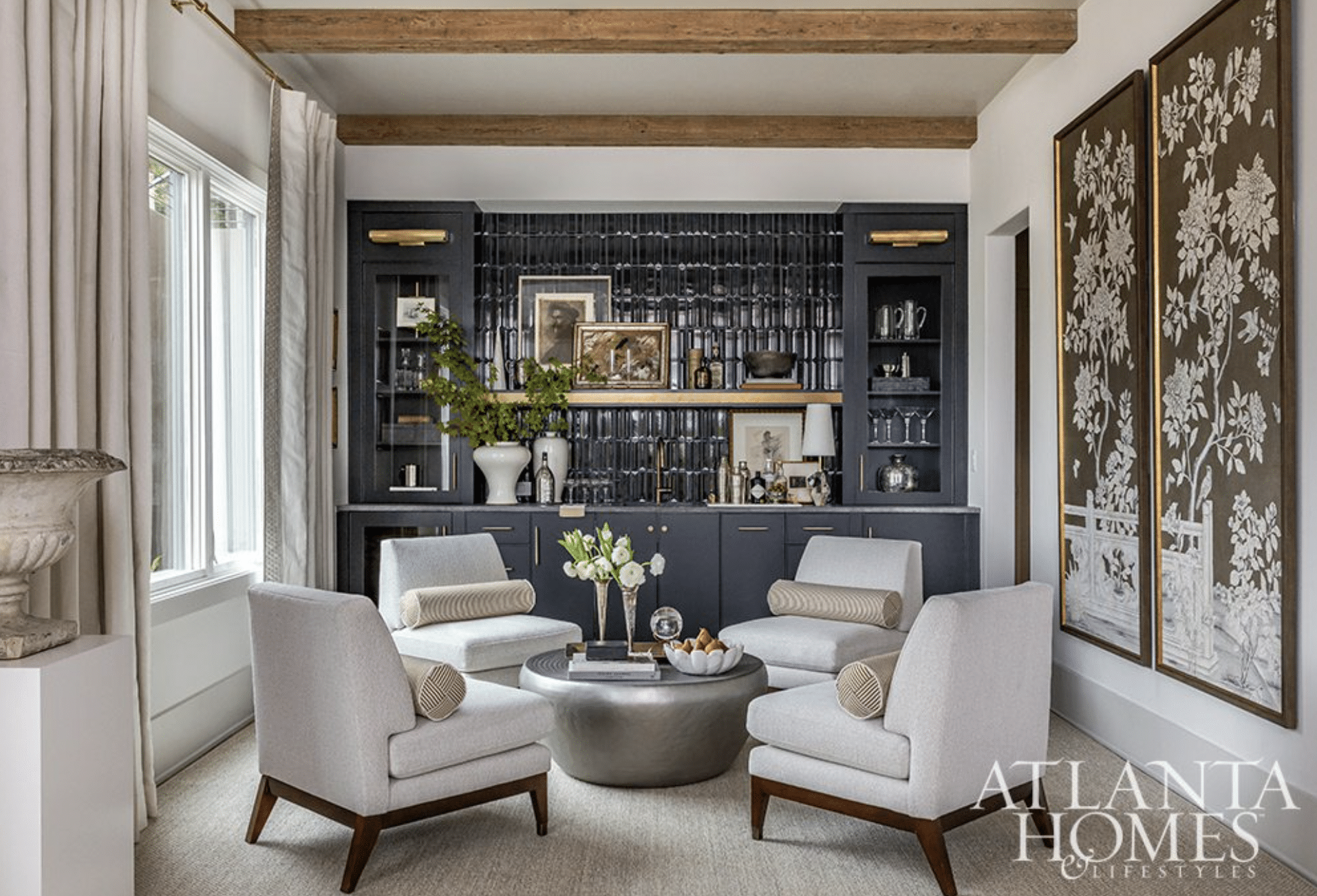 Emily Dunn Interior Design - Jeff Herr PHotography - living room, living room decor - Source Atlanta Homes & Lifestyles