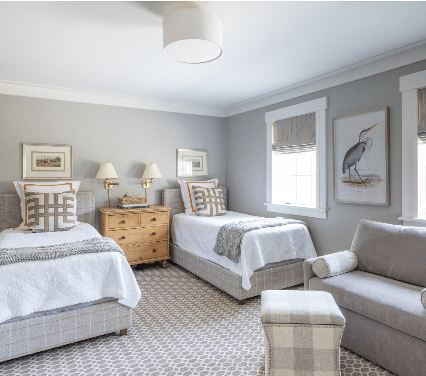 Step into a Nashville home designed by the talented Emily Haraf of EH Interiors, where timeless elegance meets fresh, family-friendly living. Kristen Mayfield Photography