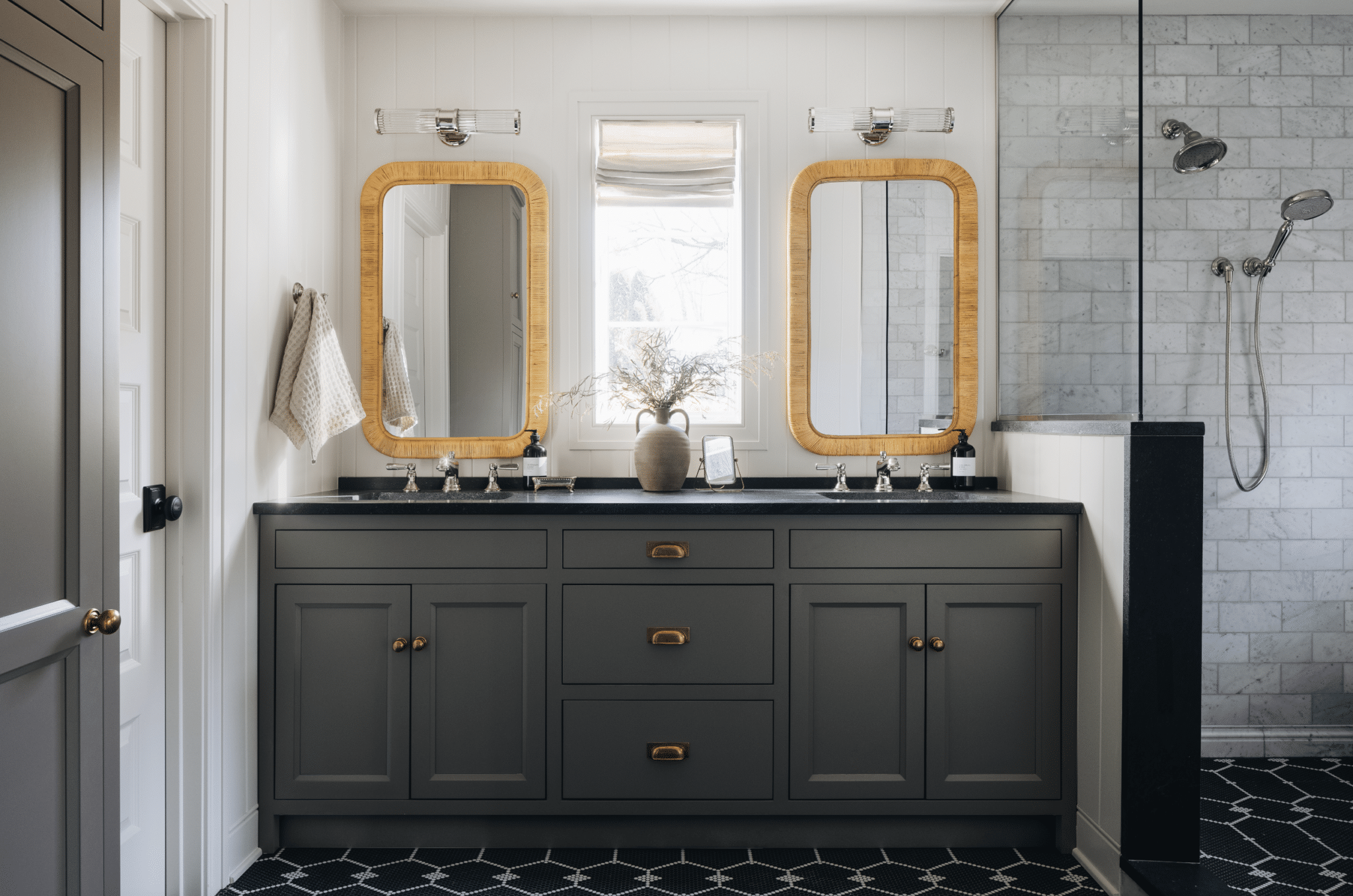 A Jean Stoffer designed lakeside cottage beautifully photography by Stoffer Photography Interiors is a breathtaking transformation that elevated it from a simple dwelling to a haven of serenity.