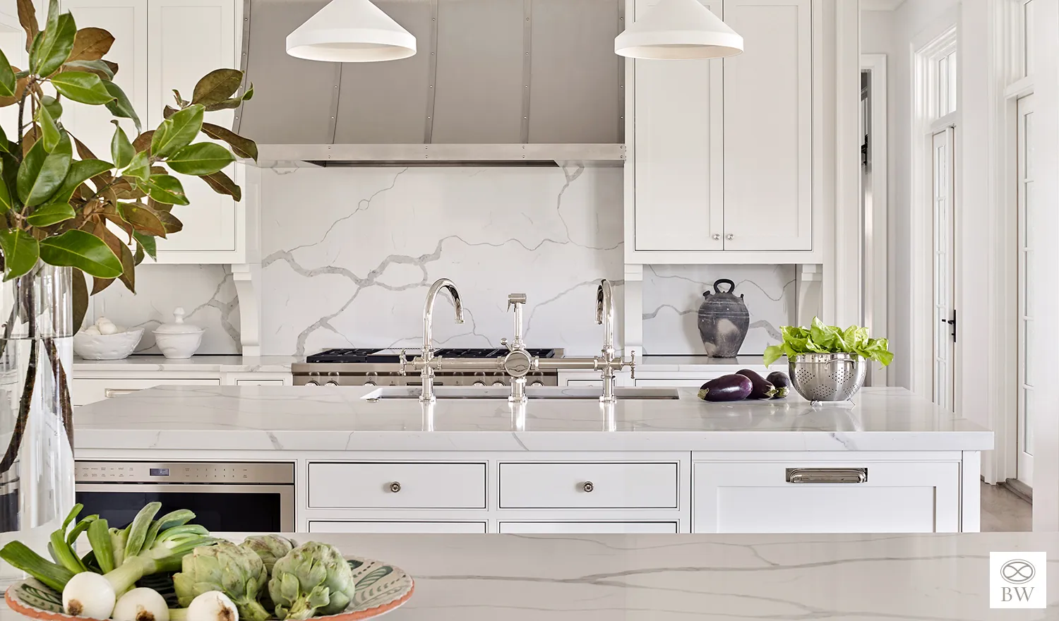 Beth Webb's kitchen designs are the perfect blend of elegance, functionality, and timeless charm, each space reflecting her signature style and attention to detail.Architect: TS Adams | Photography: Emily Followill