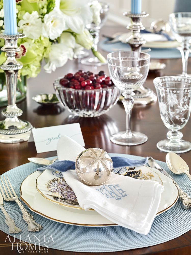 Here are some of our favorite secrets to Southern entertaining and for throwing a fabulous fete to remember: