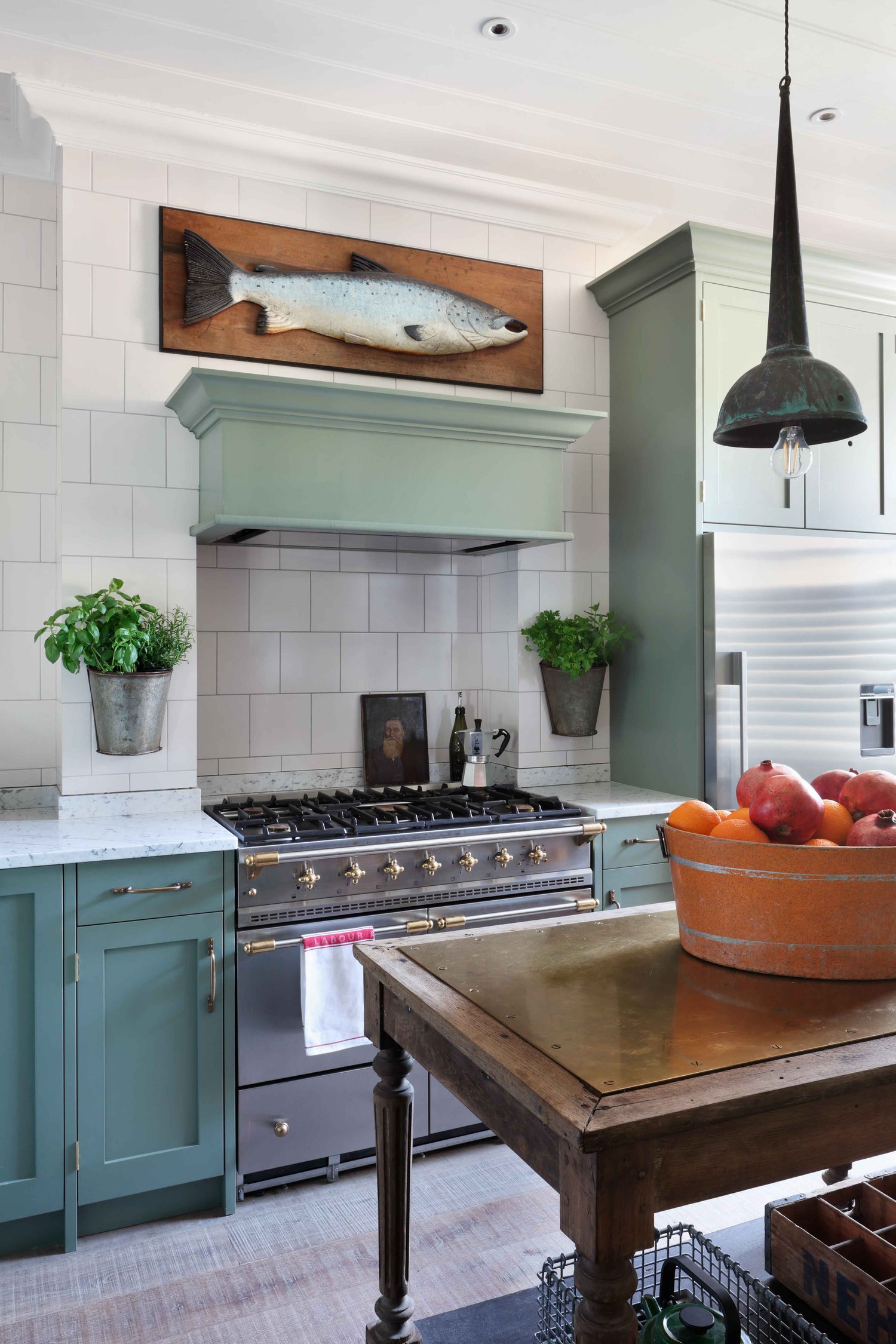 Life–and houses–are all about the details. And no one embraces that philosophy better than the designers of HÁM Interiors. Alexander James Photography