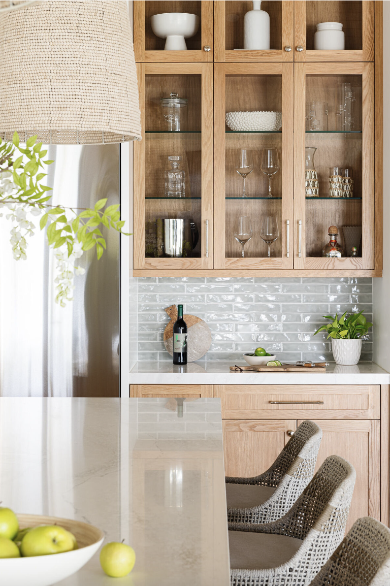 This Ally Whalen designed retreat in Florida is so beautiful, fresh and fun it will make you feel like you’ve been somewhere a world away without ever leaving your living room! Architect: Cosentino Architecture The J Projects Photography