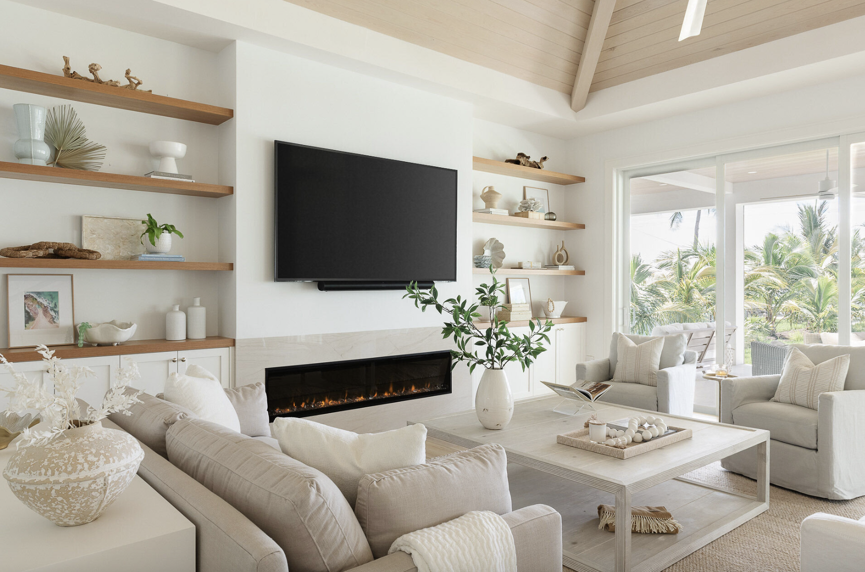 This Ally Whalen designed retreat in Florida is so beautiful, fresh and fun it will make you feel like you’ve been somewhere a world away without ever leaving your living room! Architect: Cosentino Architecture The J Projects Photography