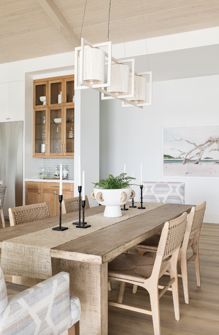 This Ally Whalen designed retreat in Florida is so beautiful, fresh and fun it will make you feel like you’ve been somewhere a world away without ever leaving your living room! Architect: Cosentino Architecture The J Projects Photography