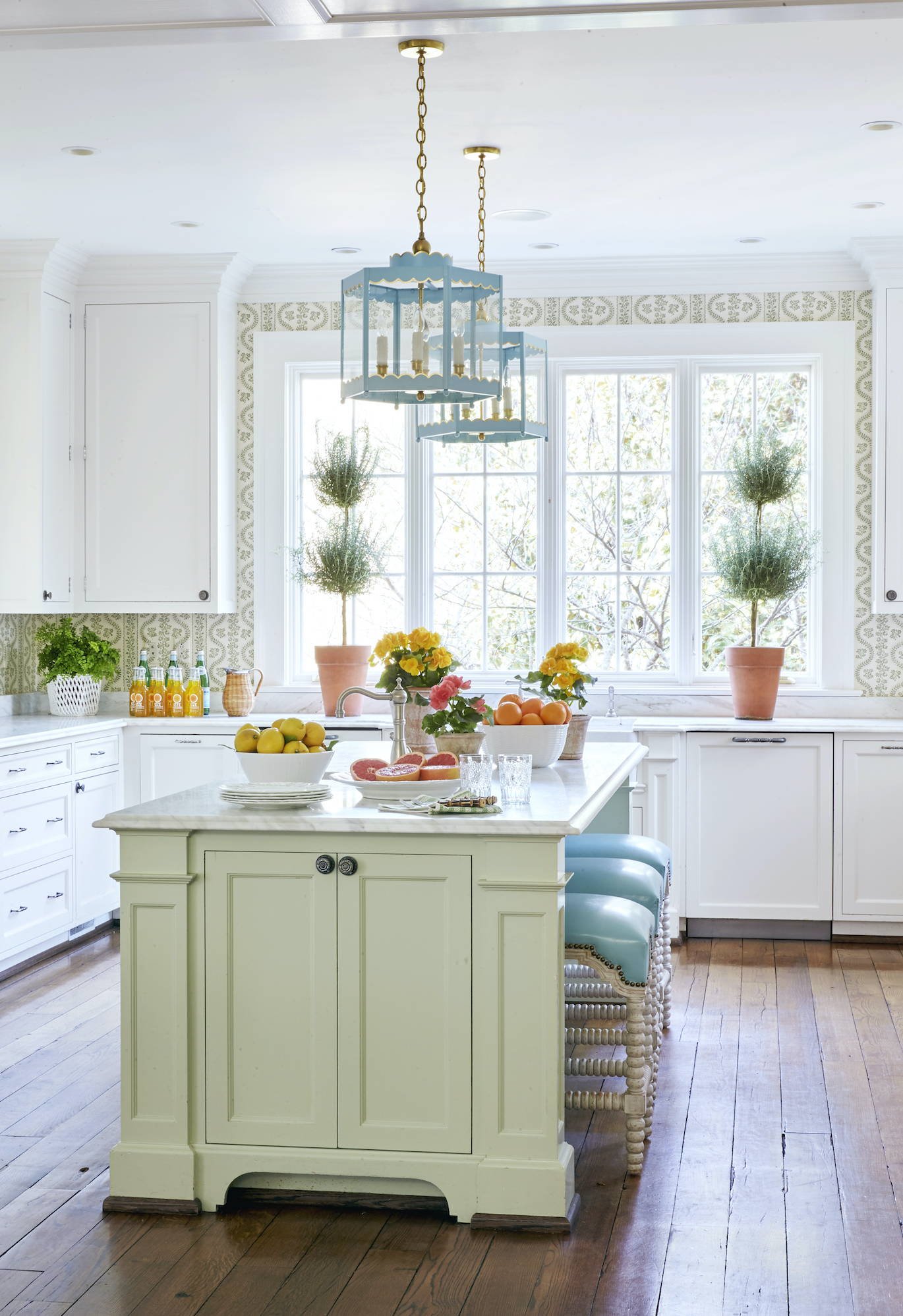 And one glimpse at any of Sarah Bartholomew 's perfectly curated rooms, and we could tell that she was the kind of designer whose rooms we would watch, study and come back to again and again. In this Belle Meade Georgian, timeless elegance abounds. Emily Followill Photography