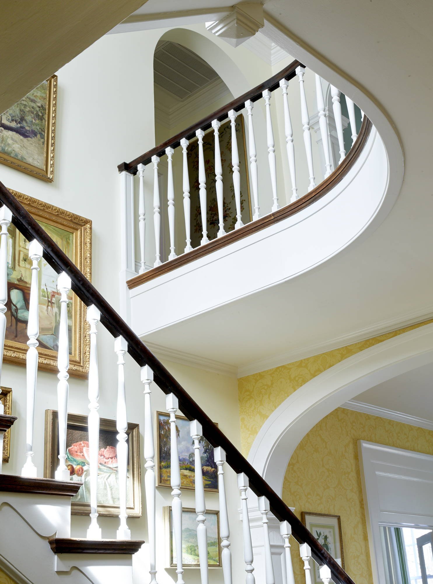 And one glimpse at any of Sarah Bartholomew 's perfectly curated rooms, and we could tell that she was the kind of designer whose rooms we would watch, study and come back to again and again. In this Belle Meade Georgian, timeless elegance abounds. Emily Followill Photography
