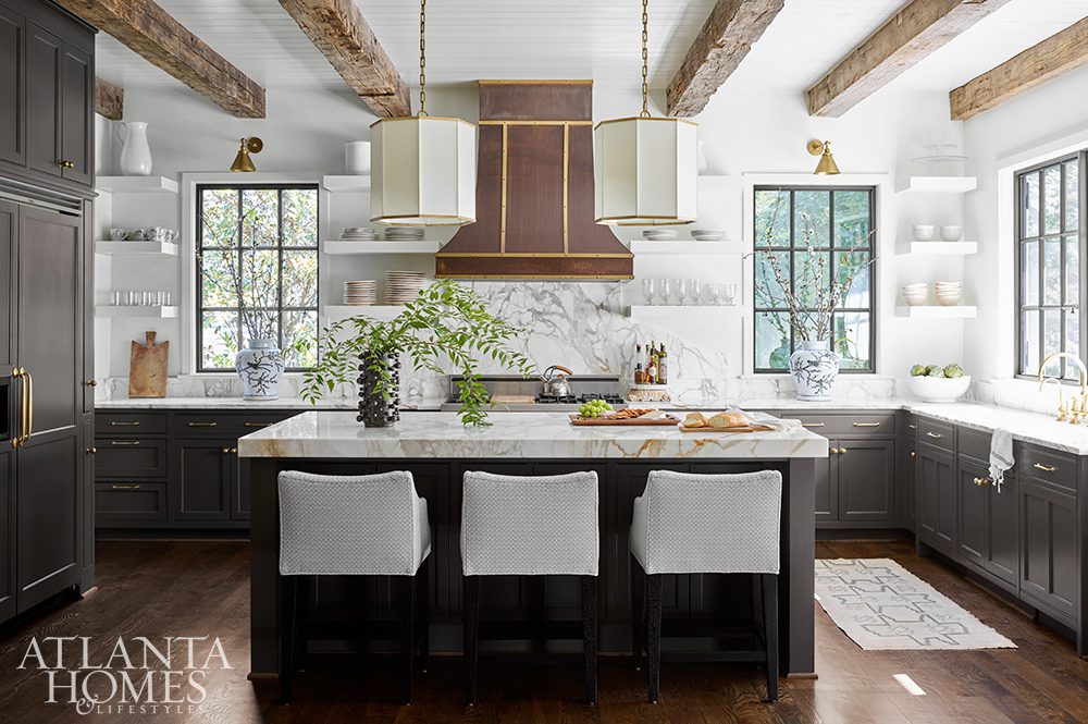 If you're looking for an amazing tour today, this fabulous home designed by Courtney Giles in Atlanta Homes & Lifestyles won't disappoint!  Traditional elements with the right mix of modern, hints of glamour in all the right places and architectural details that accentuate at every turn, this beautiful space is just the right kind of chic.