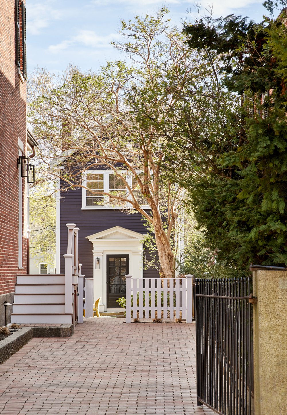 This fabulous home design by the talented Colleen Simonds Design is elegant, fresh, fun, and full of personality–everything a home for a young family should be! Emily Gilbert Photography