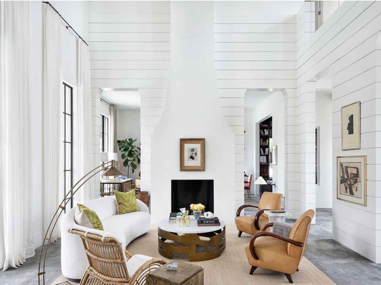 Polished yet laid-back, elegant yet welcoming, Oliva O'Bryan creates effortlessly chic living rooms that feel like home. The dynamic sister design team behind these amazing spaces, beautifully captured by Jessica Glynn Photography has curated rooms that immediately capture your attention.