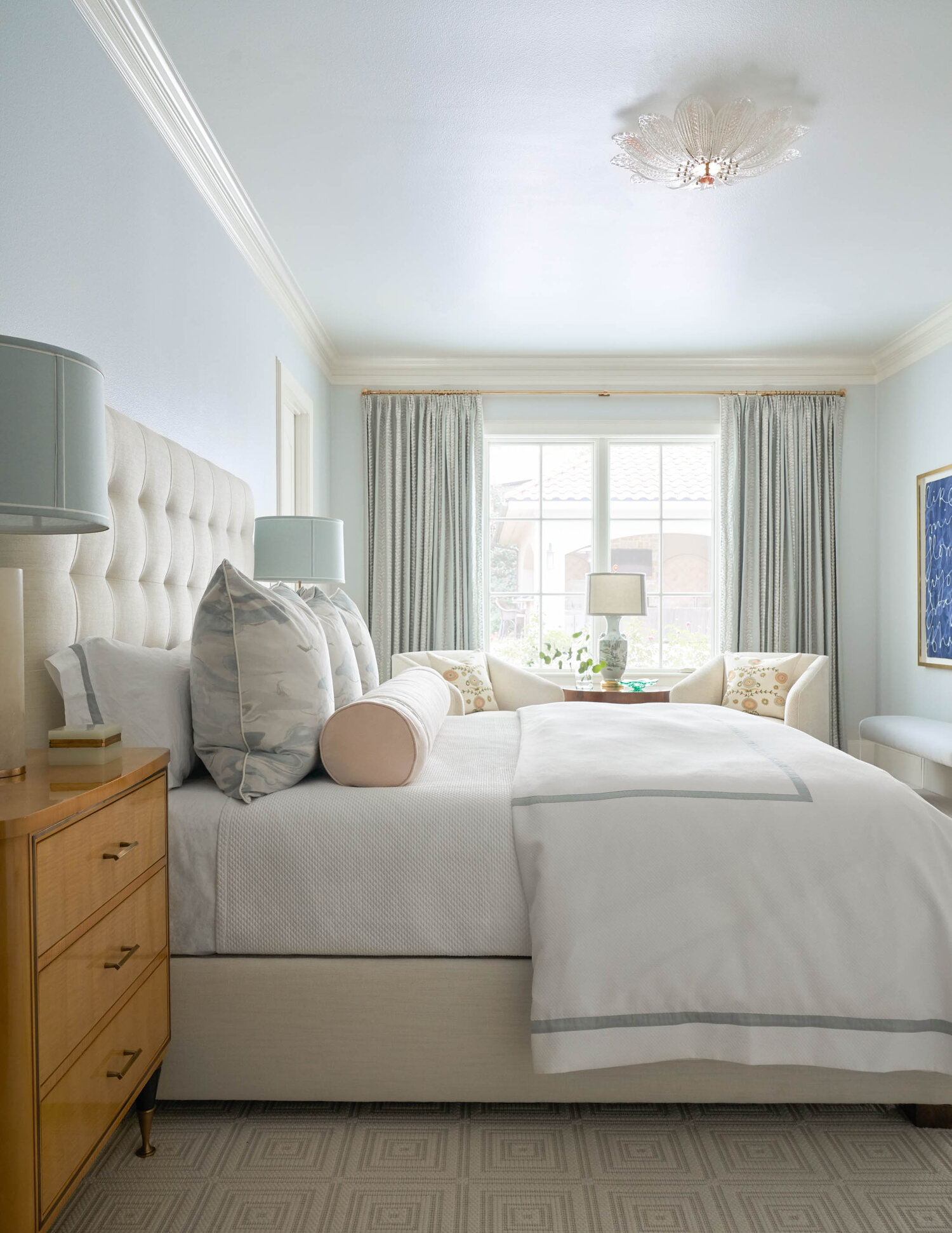 n Jenkin's talented hands, a bedroom suite is cozy and chic. Whether embracing a blue and white palette, a timeless neutral, or masterfully mixing patterns, Jenkins transforms bedrooms into captivating retreats.