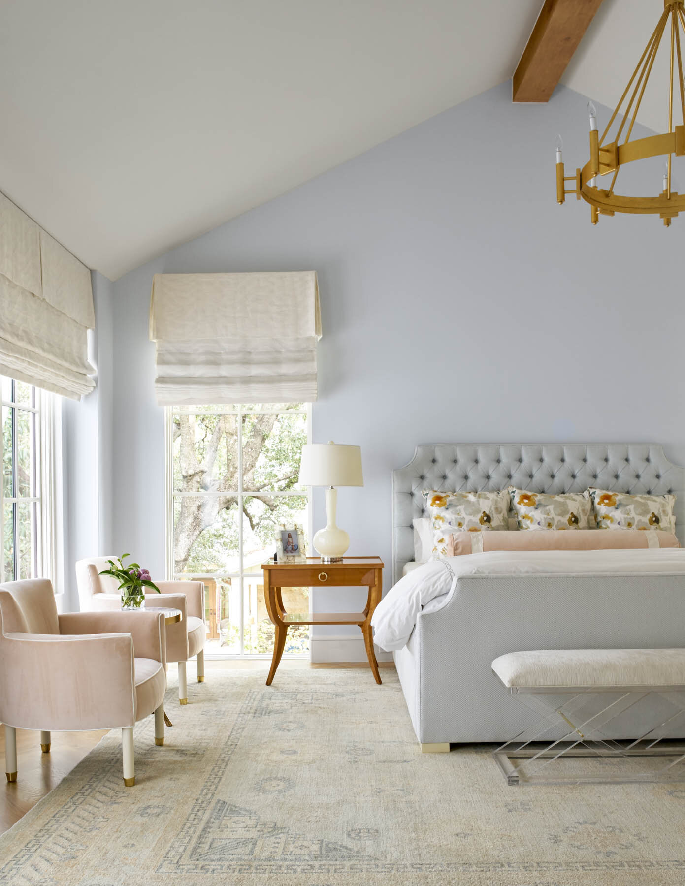 n Jenkin's talented hands, a bedroom suite is cozy and chic. Whether embracing a blue and white palette, a timeless neutral, or masterfully mixing patterns, Jenkins transforms bedrooms into captivating retreats.