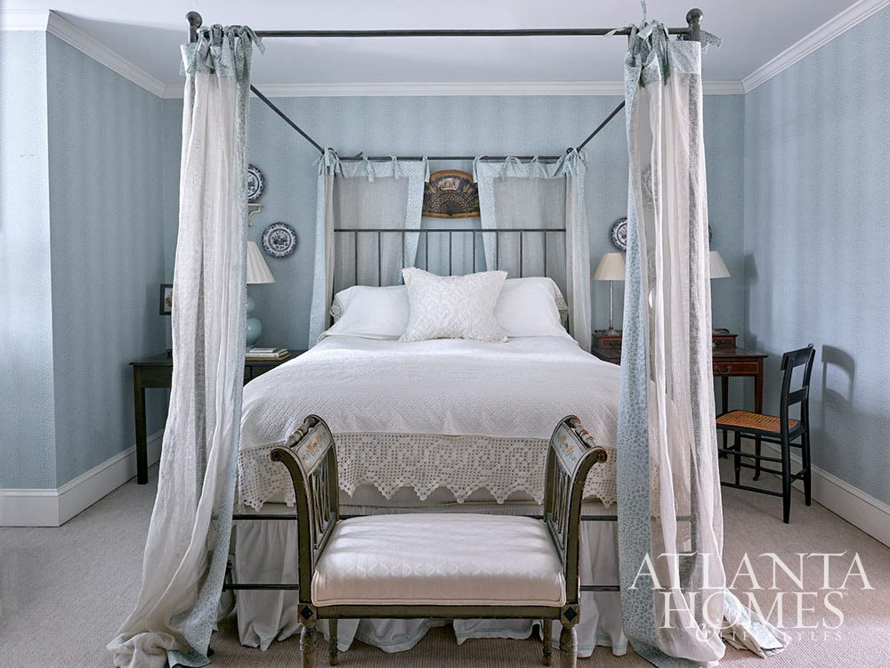 Refined yet laid-back, elegant yet welcoming, these stunning bedroom ideas feel like home. Atlanta Homes & Lifestyles | Liza Bryan Interior Design | Spitzmiller & Norris Architect | Photography: David Christensen