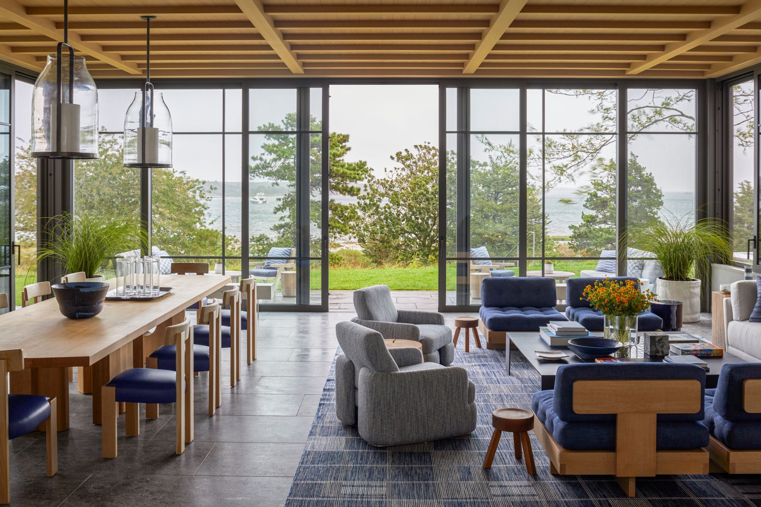 House Tour: Breathtaking Martha’s Vineyard Retreat